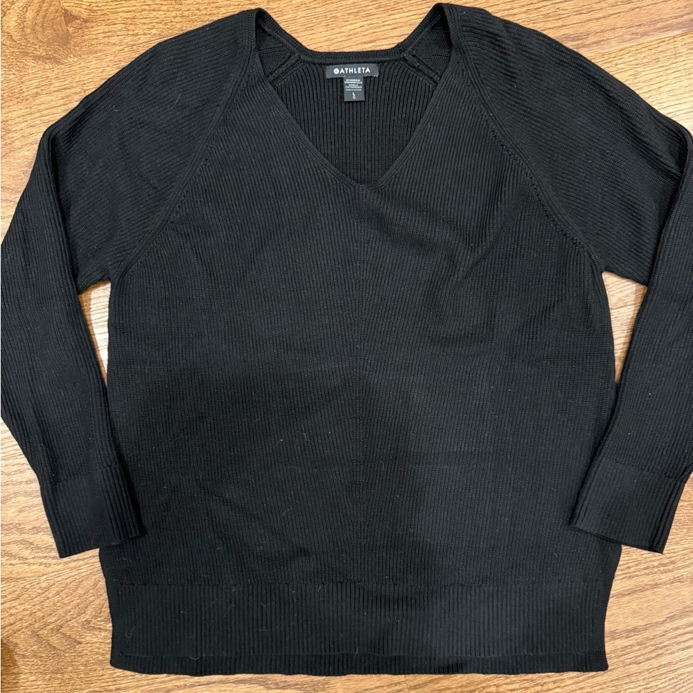 Athleta Hanover V-Neck women’s black Sweater